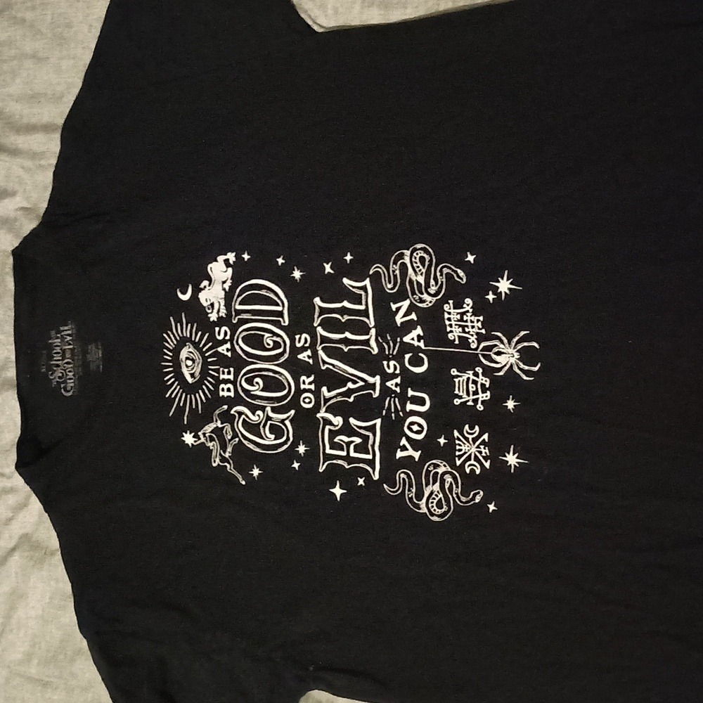The School for Good and Evil T-Shirt